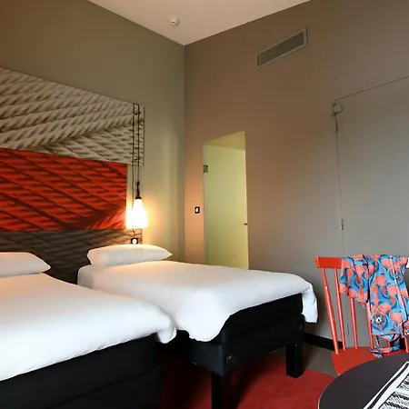 Ibis Nantes Herblain Сен-Эрблен