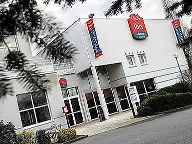 南特圣伊尔布朗宜必思酒店 3* 圣埃尔布兰