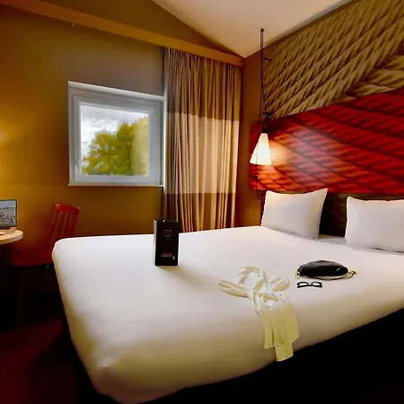 Ibis Nantes Herblain Hotel