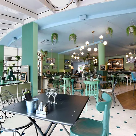 Ibis Nantes Herblain 3*