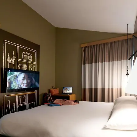 Ibis Nantes Herblain Отель 3*