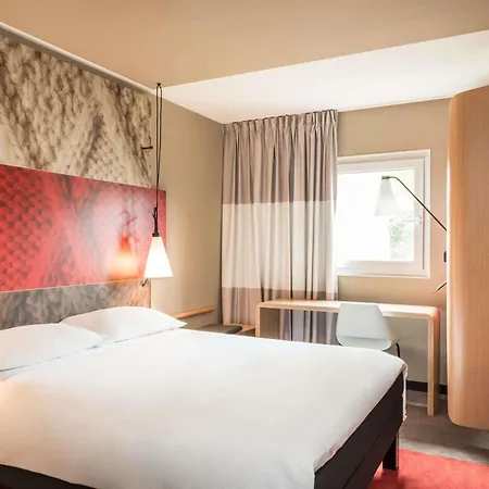 Ibis Nantes Herblain Hotel
