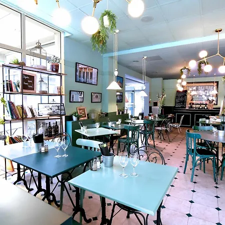 Ibis Nantes Herblain ホテル