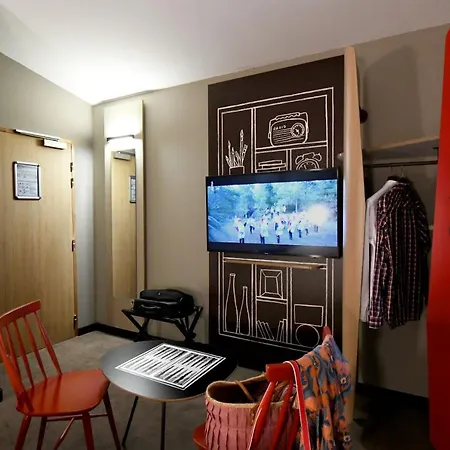 Отель Ibis Nantes Herblain