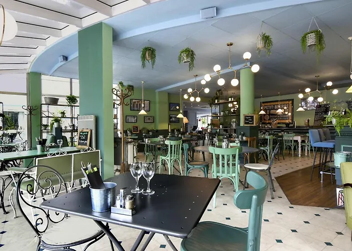 Ibis Nantes Herblain מלון סנט-הרבלן