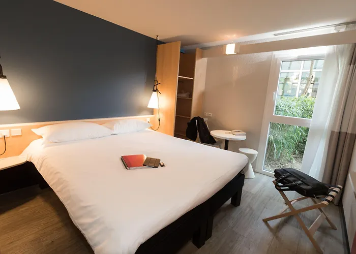Ibis Nantes Herblain 호텔